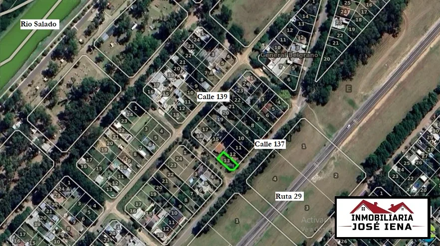 Lote de 10 x 22,5 m en esquina - Calle 137 y 54.